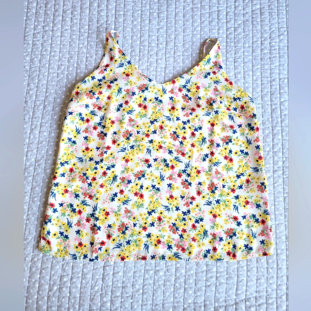 EUC Size S Banana Republic Tank Top Blouse. Lightweight and Lined. Beautiful.